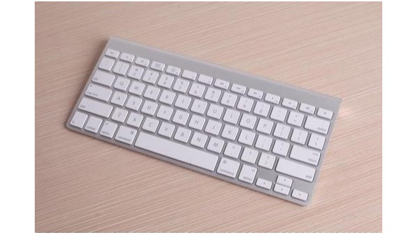 硅胶粘塑料用什么胶水合适