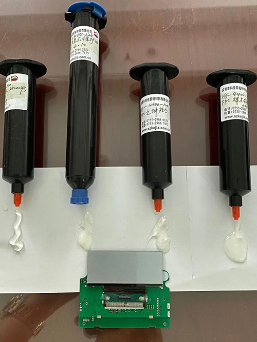 胶水稀稠度对比图