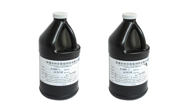 UV胶塑料与玻璃粘接的创新解决方案-紫外光固化uv胶