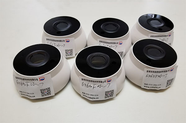 金属喷粉后粘黑色亚克力