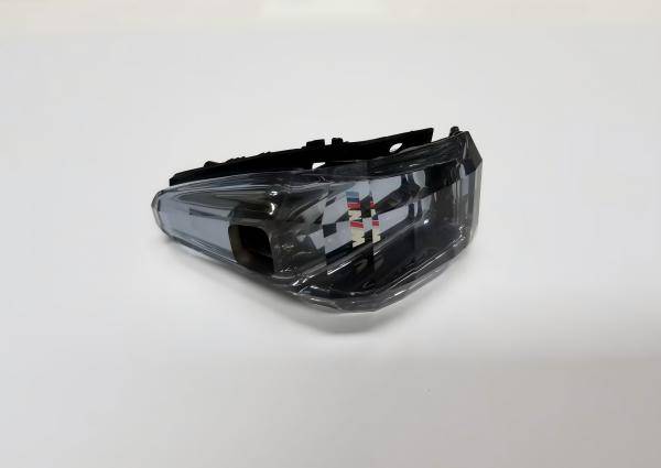 汽车配件 玻璃粘工程塑料