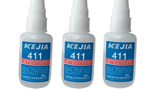 什么胶水可以粘金属，粘得牢且耐热